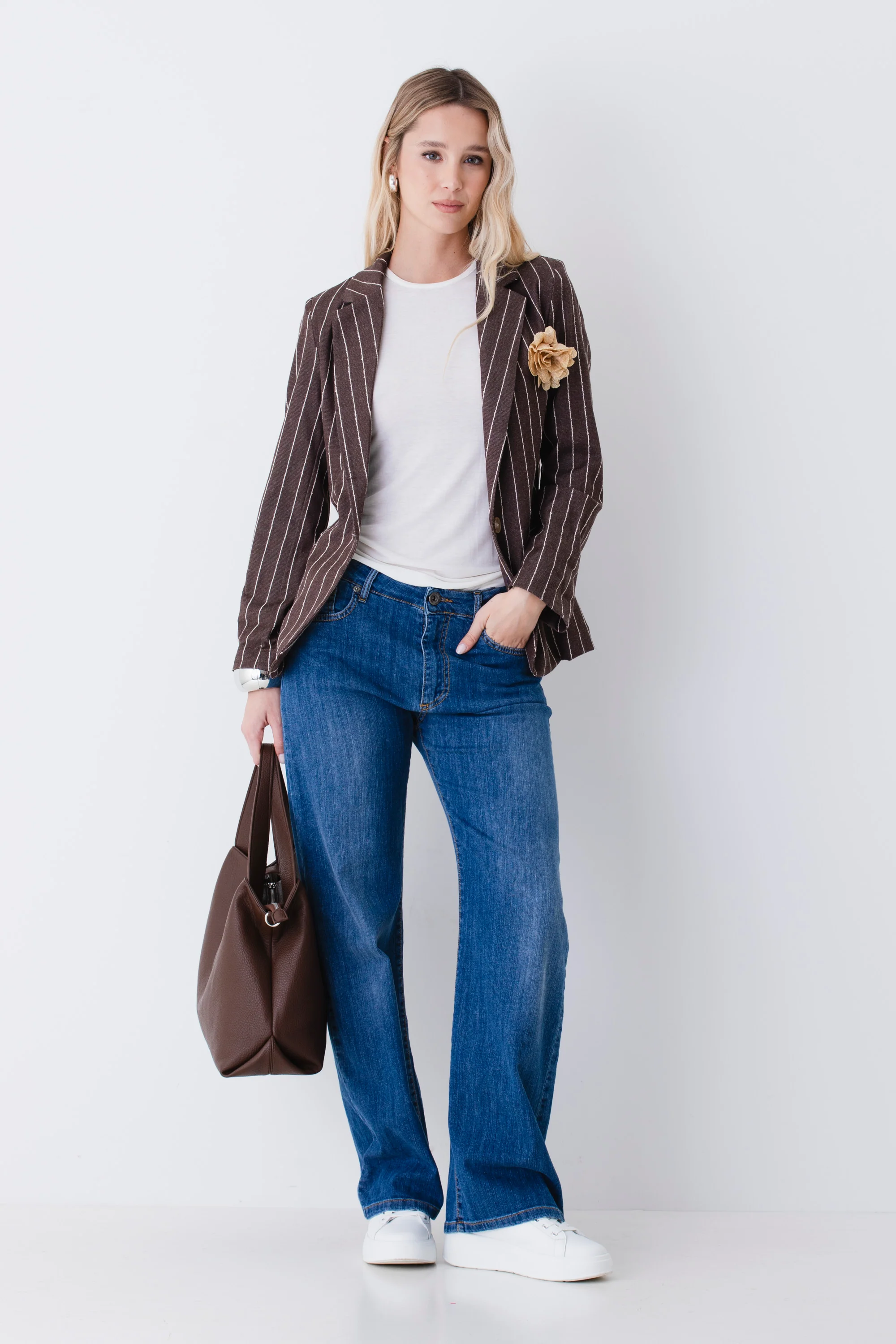 Blazer ad un petto in tessuto gessato di cotone con spilla - PE26 - Image 5