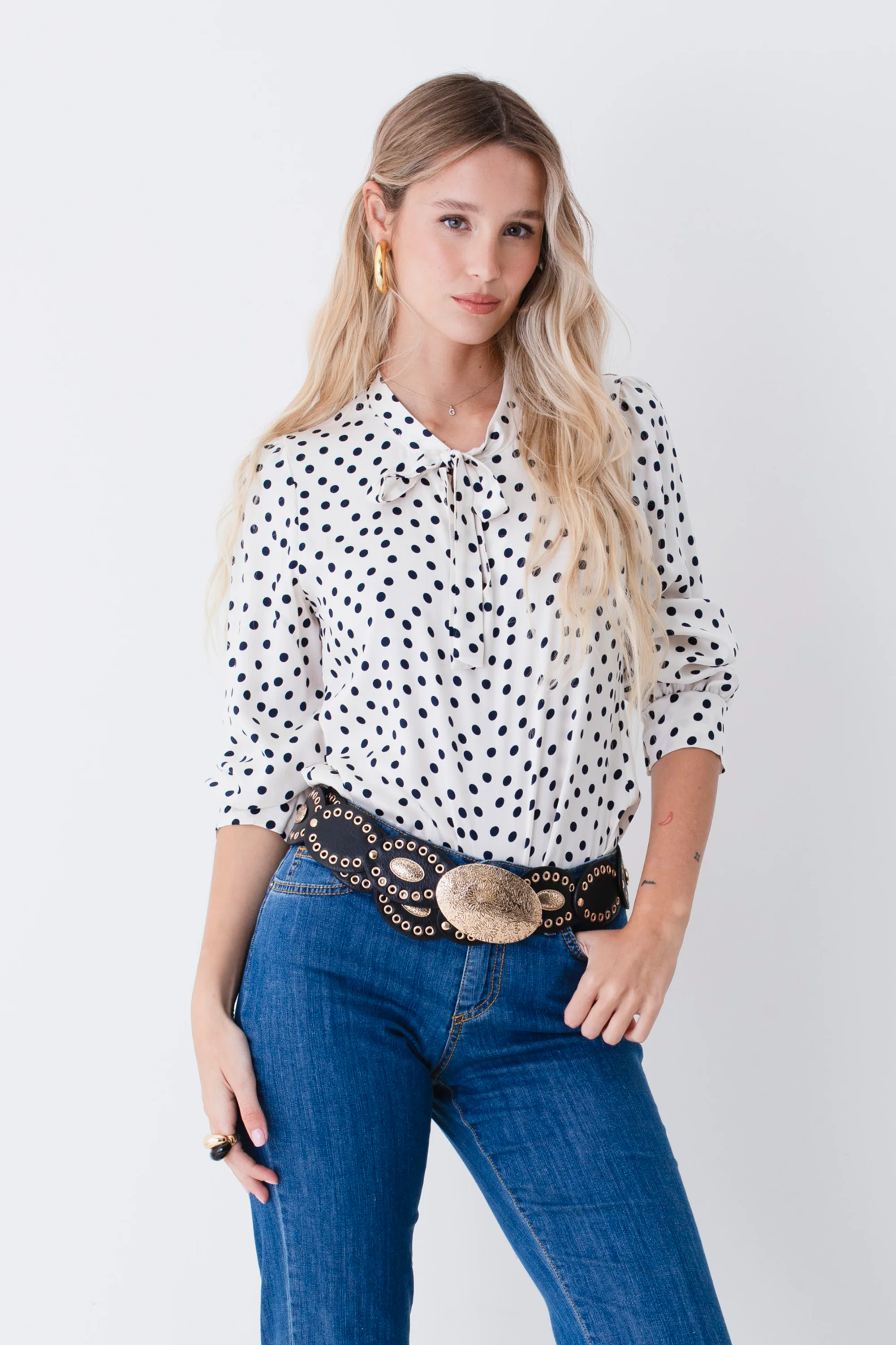 Blusa a pois in viscosa con fiocco - PE26