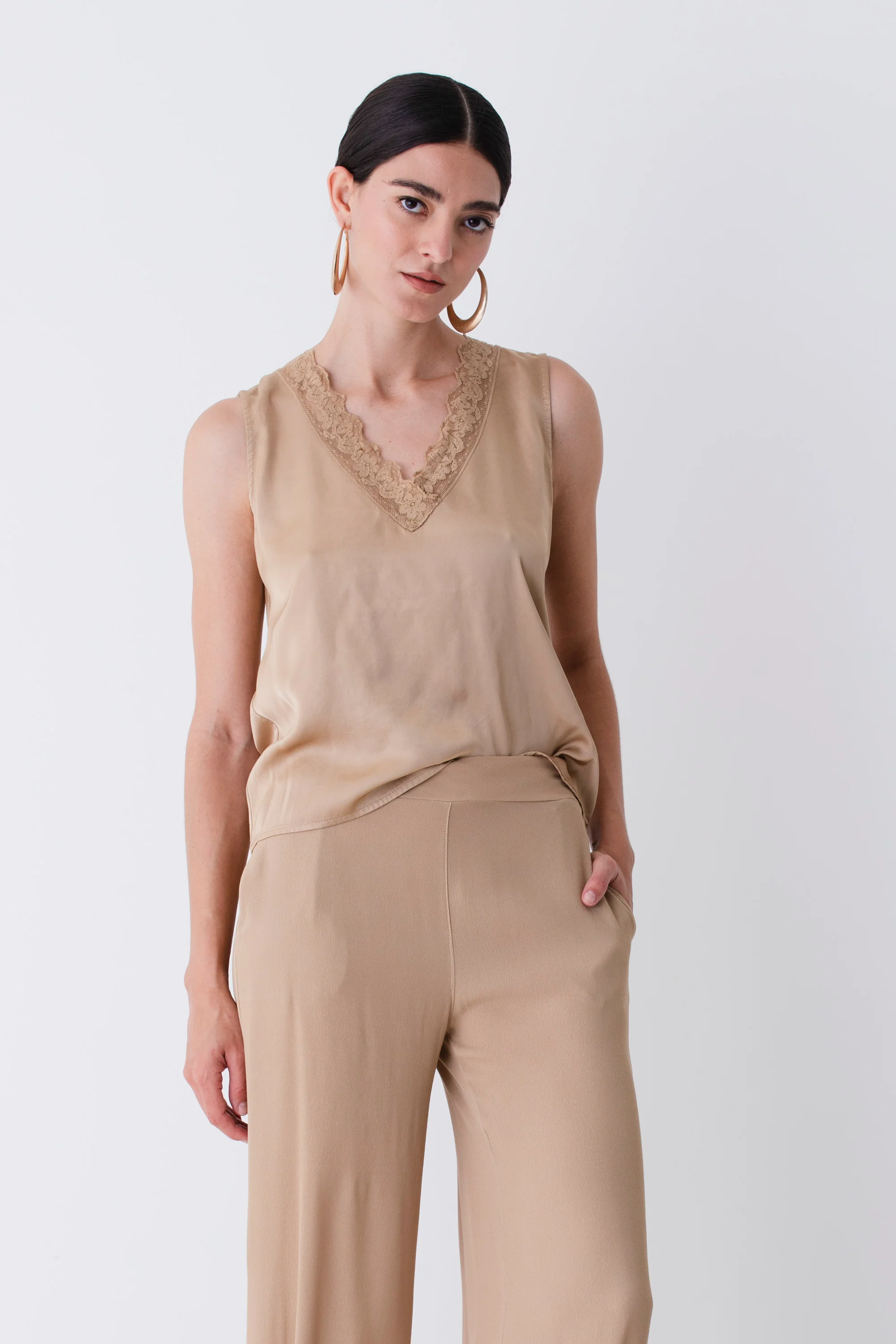 Blusa con pizzo in raso di viscosa - PE25 - Image 9