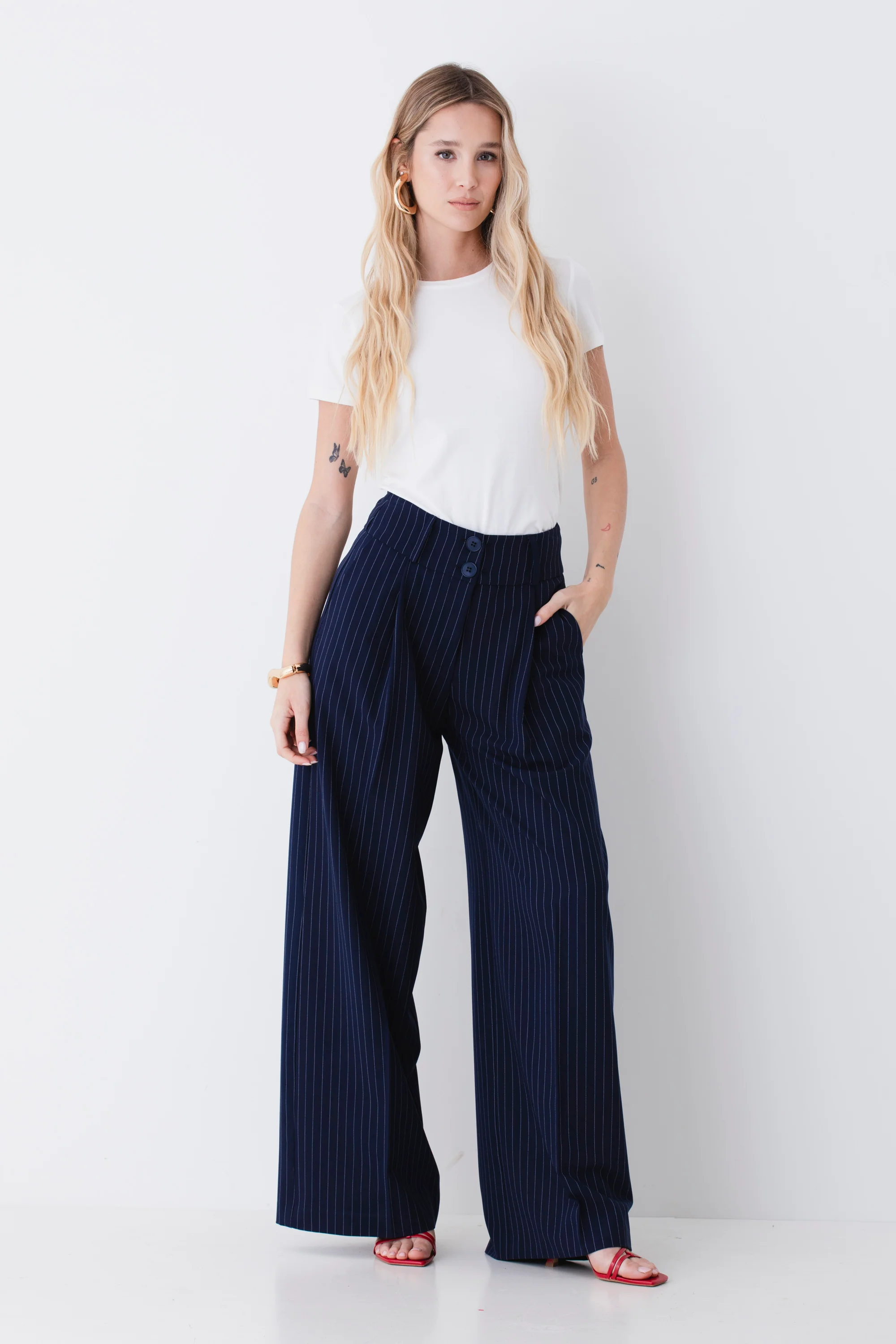 Pantalone ampio palazzo a vita alta in tessuto tecnico gessato - PE26